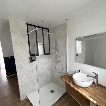 Suite Caroline La Roche-sur-Yon Exterior foto