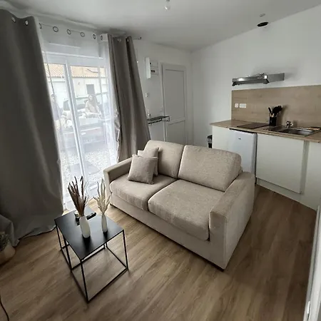 Suite Caroline La Roche-sur-Yon Exterior foto
